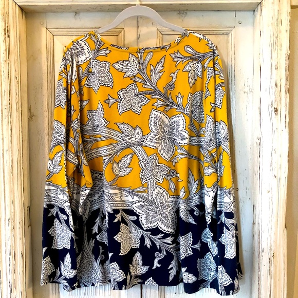 Talbots Tops - Talbots - 3X - Navy and Goldenrod 3/4 length sleeve tee.